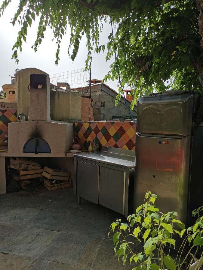 En Sous Sol De Avec Acces Jardin Et Piscine Gasthof
