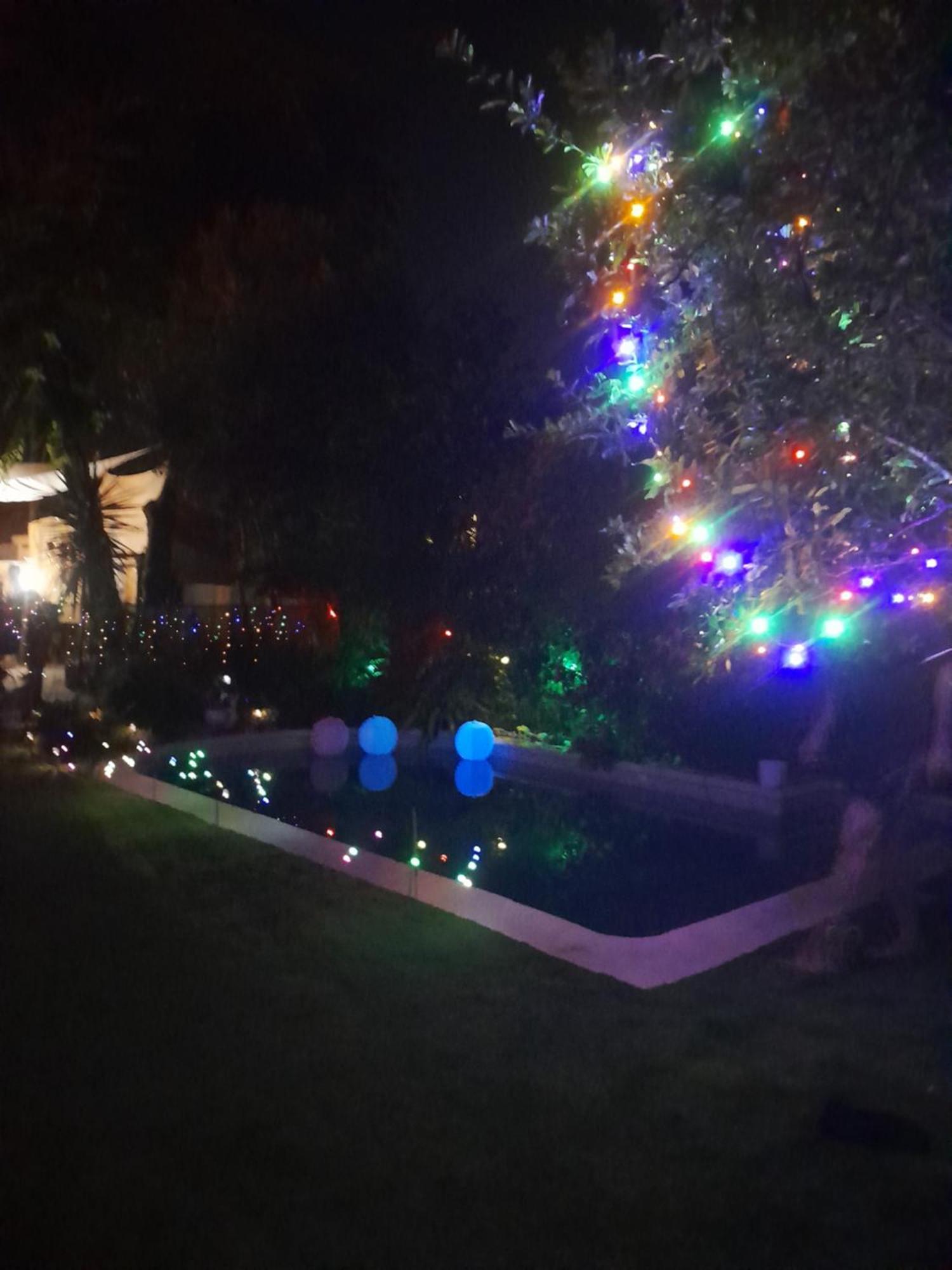 En Sous Sol De Avec Acces Jardin Et Piscine Marseilles